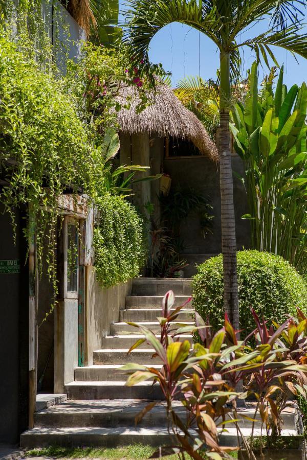 Seaside Tribe - Boutique Surf Stay & Retreat Tanah Lot Exteriér fotografie