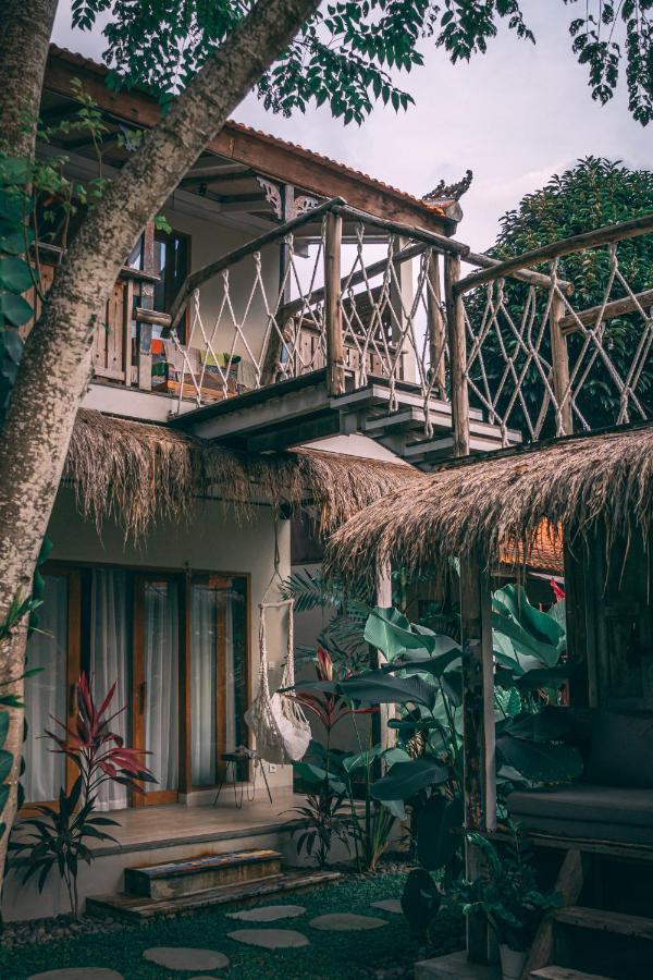Seaside Tribe - Boutique Surf Stay & Retreat Tanah Lot Exteriér fotografie