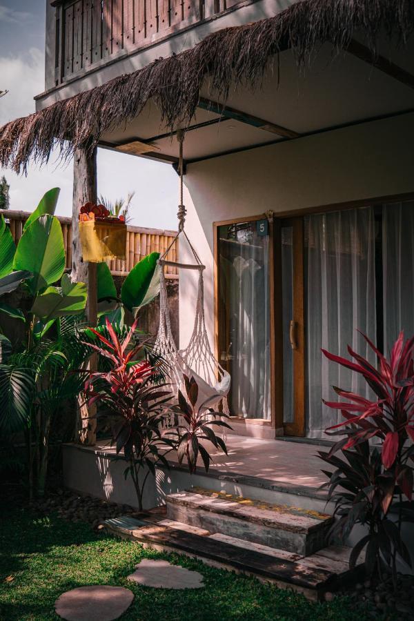 Seaside Tribe - Boutique Surf Stay & Retreat Tanah Lot Exteriér fotografie
